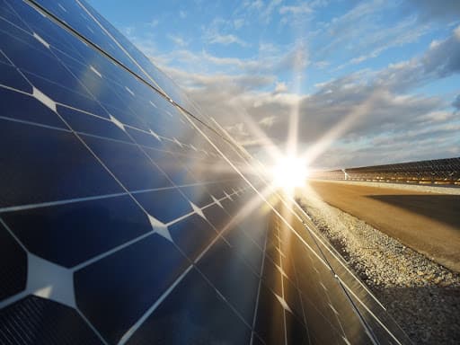 ¿Buscas instaladores de paneles solares de confianza?