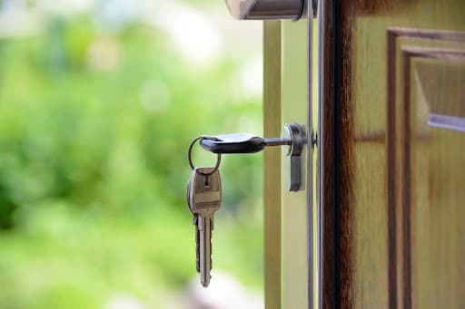 ¿Has perdido las llaves y no puedes entrar a casa? Estos cerrajeros se encargan